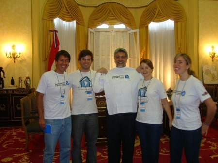 Voluntarios con Lugo
